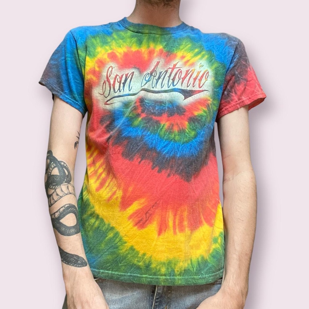 Vintage Y2K “San Antonio” tie dye t-shirt